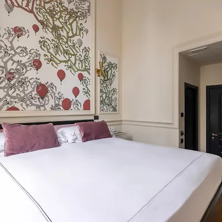 Roma Luxus Hotel 酒店