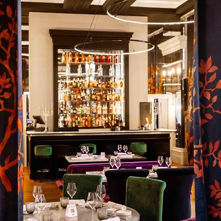 Roma Luxus Hotel 酒店