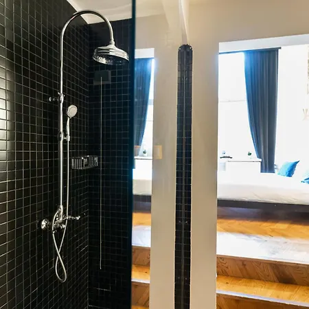 מלון Luxus 5*