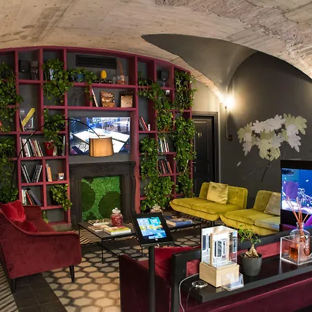 ルクソス ホテル 5*